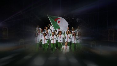 حفل إفريقي بالإنجليزية والعربية في الجزائر.. رسالة أم تحول؟