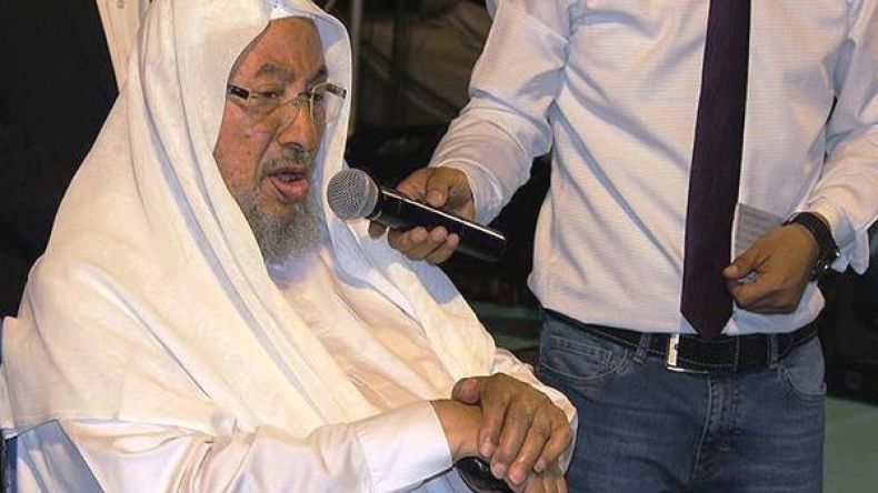 القرضاوي: على المسلمين التوحد للدفاع عن حلب