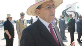 هل سيتلقى زرهوني ردودا على “أسباب إبعاده” من وزارة الداخلية؟