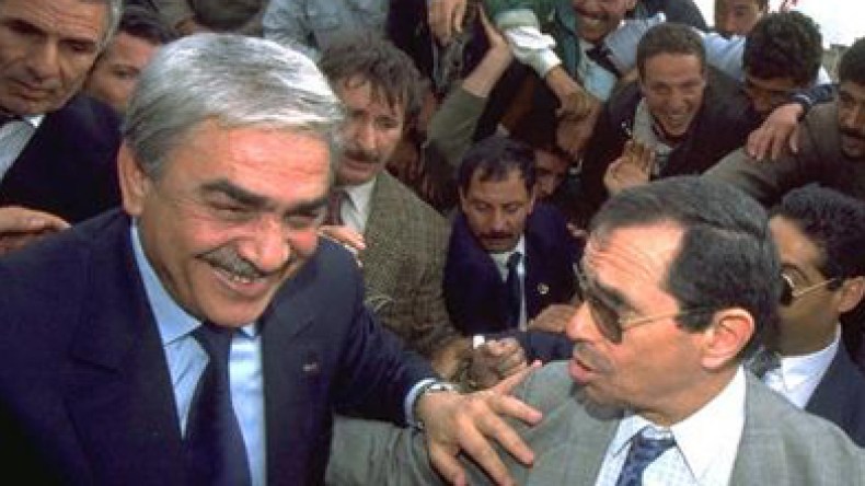 زروال يعود للجزائر بعد عملية ناجحة في الغدة الدرقية