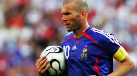 زيدان: أحب منتخب فرنسا.. وأحلم بتدريبه يوما