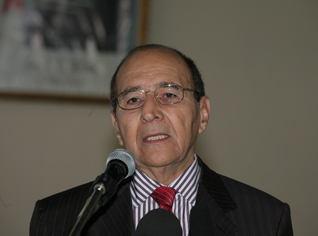 Zerhouni : “We have Fatwas or Religious decrees allowing biometric measures”