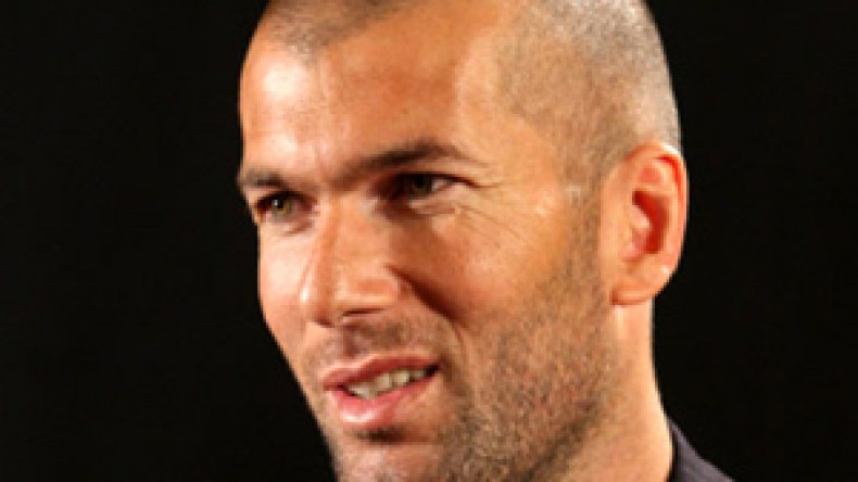 النسخة الفرنسية لموقع أمريكي يهاجم قطر ويتهم زيدان