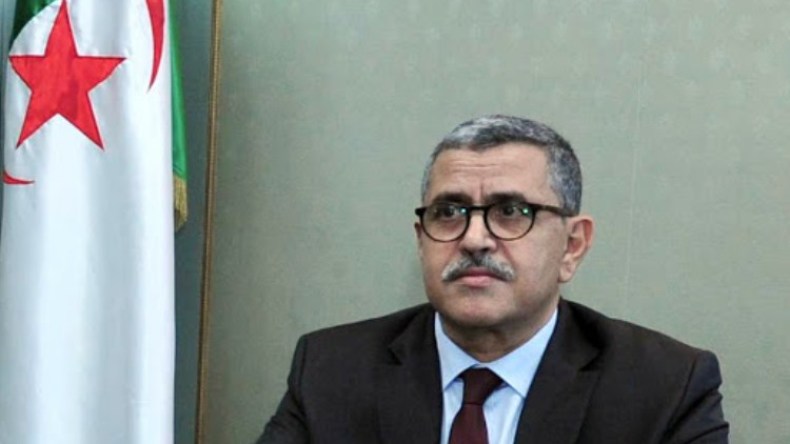 الوزير الأوّل جراد سيحضر وقائع مباراة الكأس الممتازة