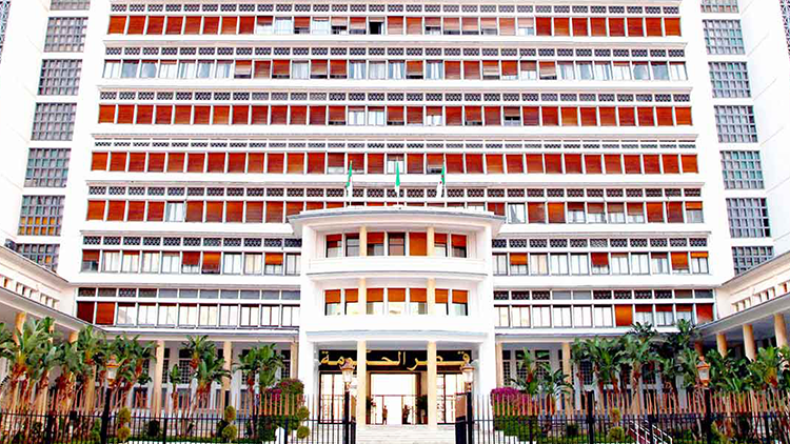 موجة الإقالات مستمرة في انتظار وصولها إلى الحكومة والولاة