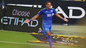 بن دبكة هدّافا للبطولة السعودية في ضربة الإنطلاقة