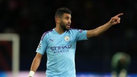 محرز في المركز الرابع لأفضل لاعبي البطولات الأوروبية