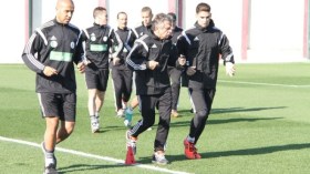 هكذا صوّت غوركوف وبوقرة في استفتاء أفضل لاعب عالمي