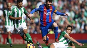 هل تجاوزت كرة ماندي خط المرمى أمام برشلونة؟!