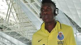 لاعب دولي غاني يدخل التاريخ الكروي