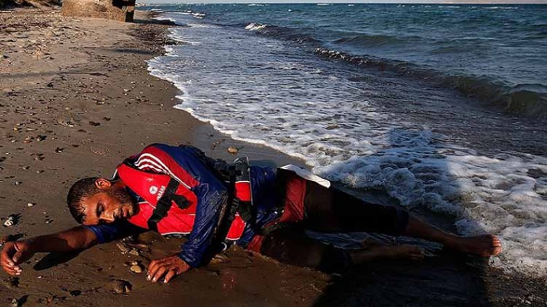 مصرع 11 شخصا وفقدان 40 آخرين في بحر ايجه