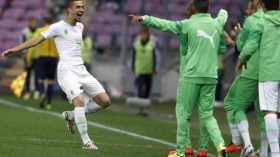 قرباج يستفزّ زطشي بصورة شركة “بوما” !