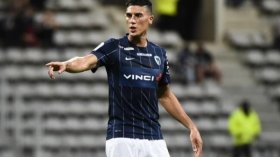 “تاهرت” ينتقل إلى فالونسيان