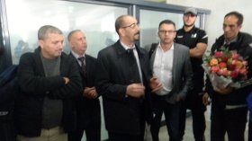 استقبال بِالورود للمنتخب الفاشل “رياضة وموسيقى وسياحة”!