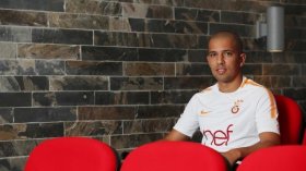 فيغولي: أستلذّ طعام المطبخ الجزائري والفرنسي والإيطالي