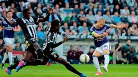 هني ينال لقب بطولة بلجيكا