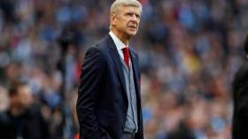 فينغر: على محرز أن يكون محترفا!