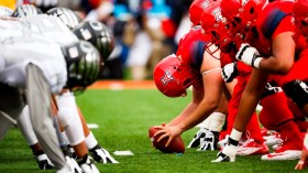 من طرائف كرة القدم الأمريكية!