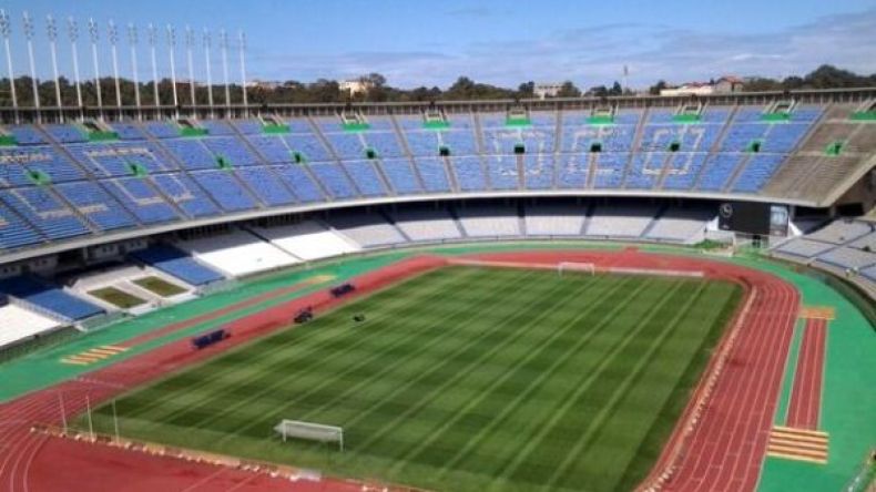 الوزير تهمي: انتهى زمن الملاعب المعشوشبة اصطناعيا