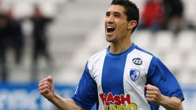 أكرور على خطى مالديني وكوستاكورتا وروماريو…