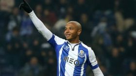 بطل إسبانيا يدخل سباق ضم براهيمي