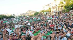 العنصرية قد تعاقب “الخضر” في تصفيات المونديال