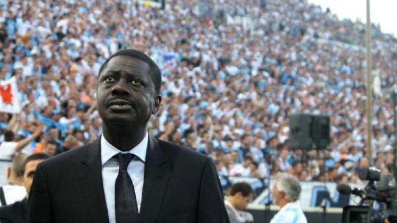 رئيس سابق لنادي مرسيليا: أنا لست شارلي