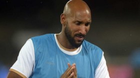 أنيلكا يركب قطار “حسين داي- بومباي”!