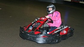 ميسي يتحوّل إلى سباق السيارات!؟