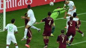 دراسة أمريكية تحذّر من خطورة ضرب الكرة بالرأس