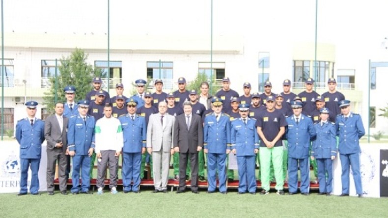 لقاء تحسيسي أمني بمعقل “محاربي الصحراء”