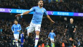 لقب فخري لـ “محرز”