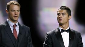 الحارس نوير: رونالدو مكانه في عرض الأزياء!؟