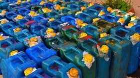 الجيش يضبط أجهزة كشف عن المعادن ويحجز وقود وأدوية