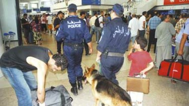 Virus Ebola: panique dans les aéroports et les ports algériens