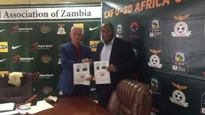 الفاف تمضي مذكرة تفاهم مع اتحاد الكرة الزامبي