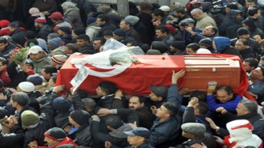 Tunisie : jour de deuil et de grève générale dans le pays