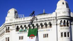 شيءٌ من الألعاب البهلوانية!