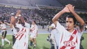 مبارك يكرم الرياضيين المصريين ويطالب بسرعة حل أزمة الحضري