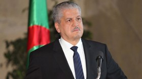 سلال يهنئ مخلوفي بعد إحرازه فضية الـ1500 متر