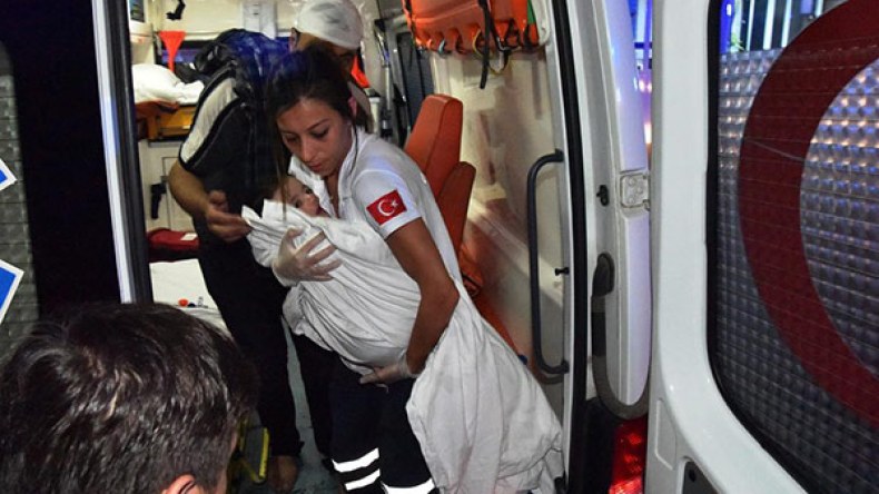 مقتل 6 أطفال في غرق مركبين للمهاجرين قبالة تركيا