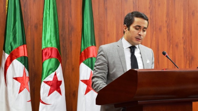 وزير الرياضة واللّقاح المضادّ للأوبئة الإدارية في التوظيف