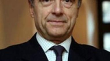 Juppé réitère le refus de son pays de s’excuser pour ses crimes coloniaux