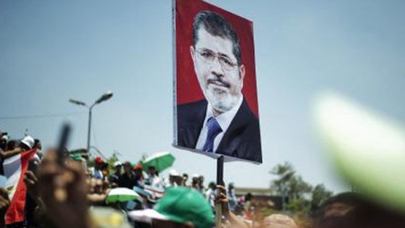 أنصار مرسي يحتشدون في الميادين في جمعة “الإنقلاب هو الإرهاب”