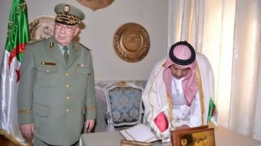 Algérie-Qatar : Des pourparlers pour renforcer la coopération militaire bilatérale