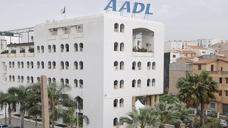 هكذا سلب محتال 30 مليارا من مكتتبي عدل في العاصمة!