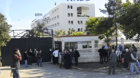 المقصون من “عدل 1″ ينتفضون وفتح الموقع لـ”عدل 2” يثير الفتنة!