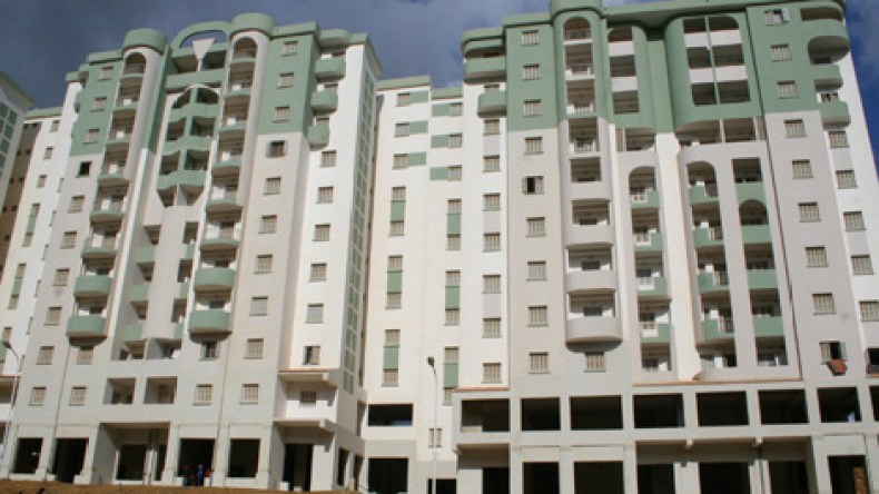 إنجاز 100 ألف مسكن بطراز إيطالي في الجزائر