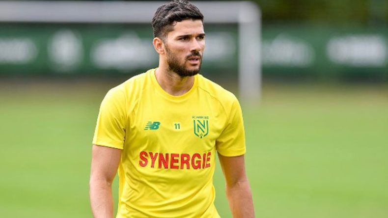 رسميا.. عبيد ينضمّ إلى النصر الإماراتي