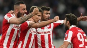 عبدون يتحدّث عن التتويجات والعطلة ولا يفكّر في “الخضر”